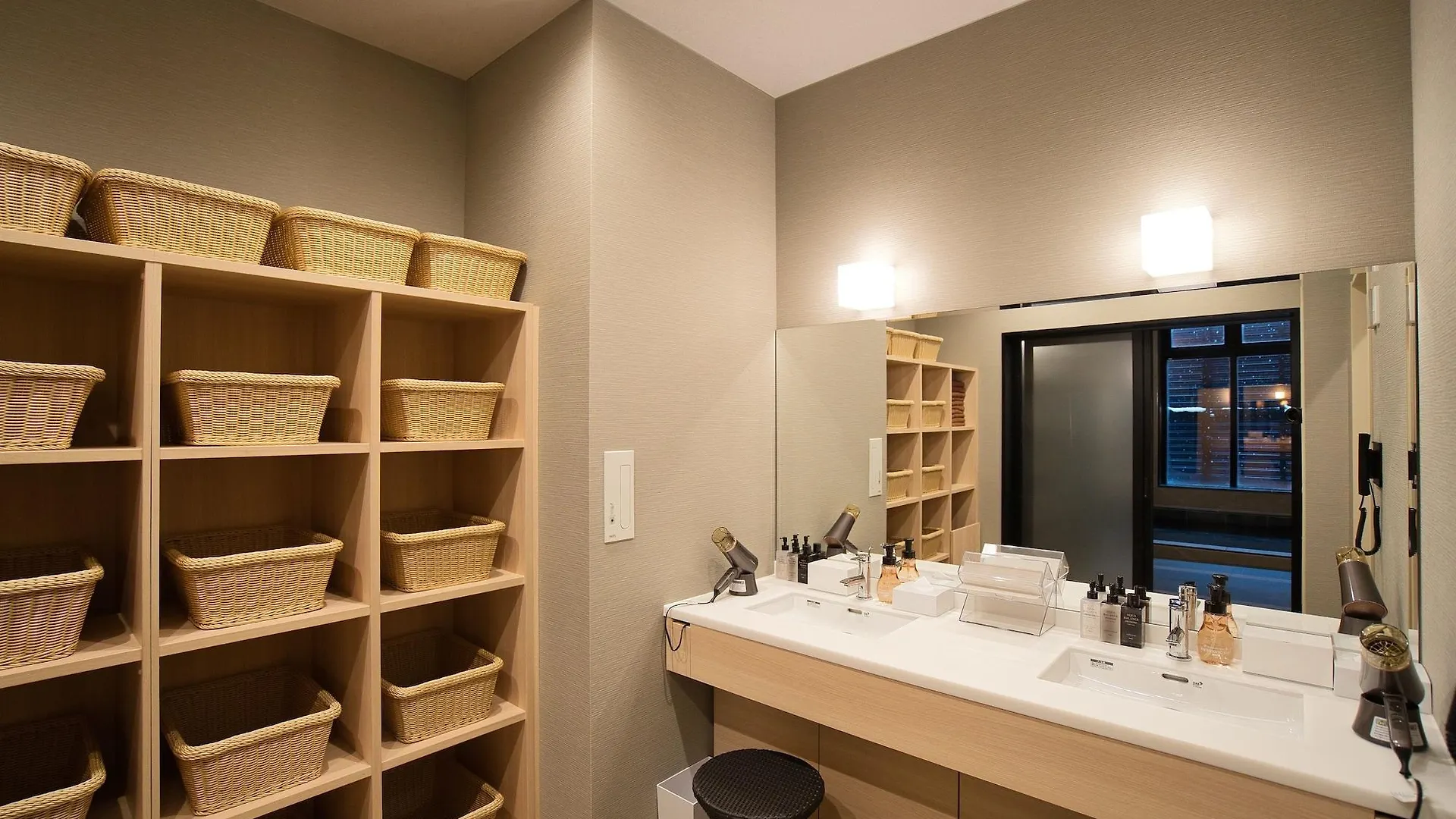 Nakafurano Winery Hotel And Condominium Hitohana