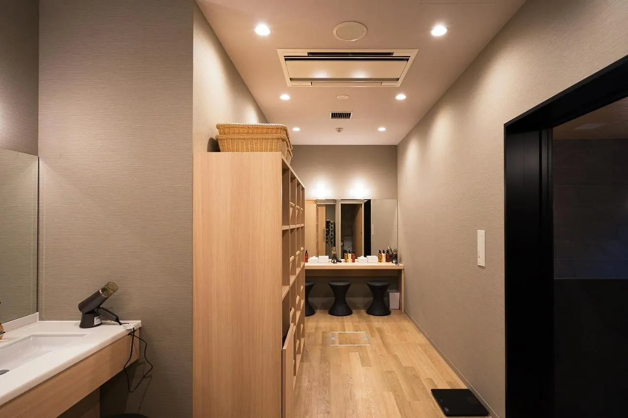 Nakafurano Winery Hotel And Condominium Hitohana 4*,  יפן